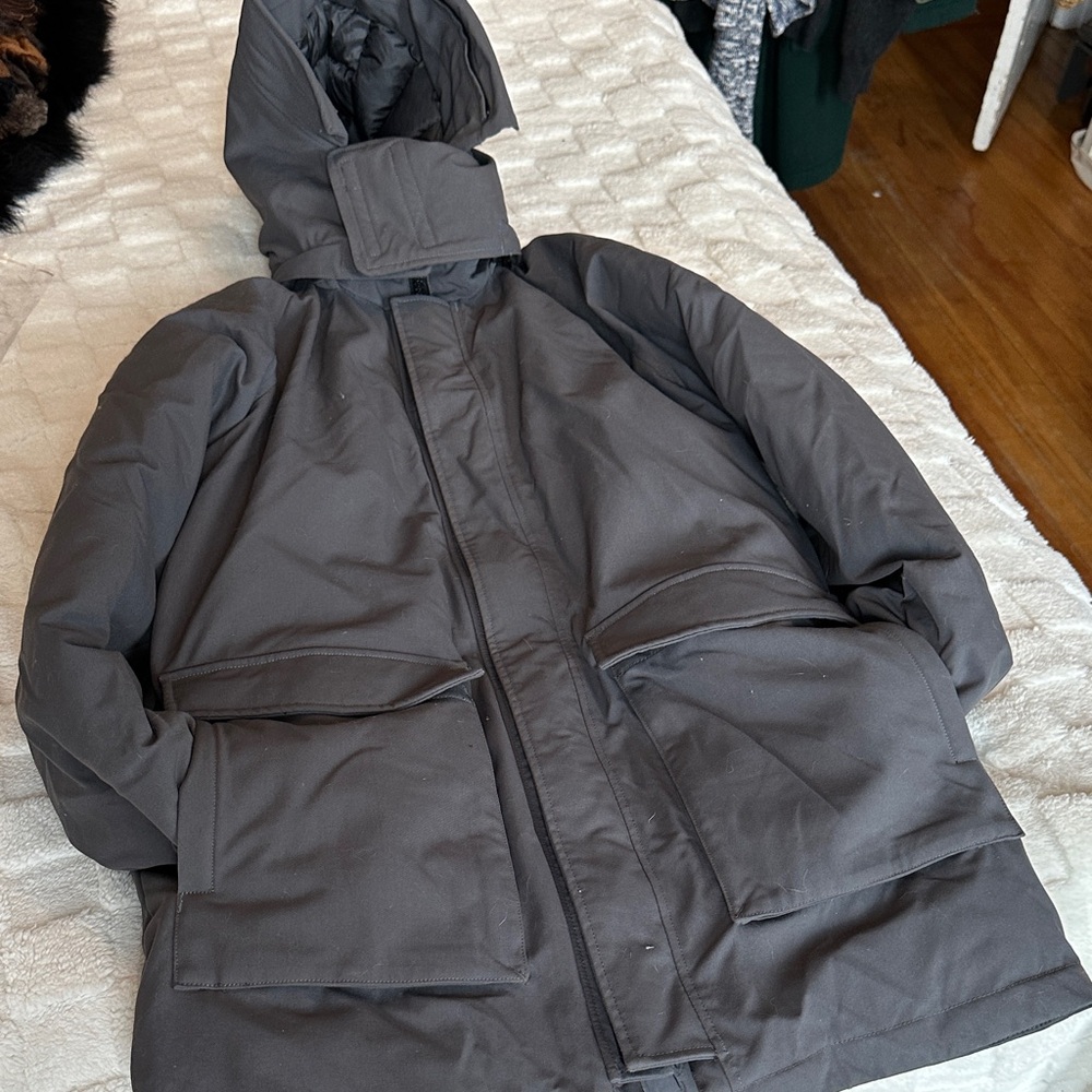 BB—MEC Charcoal Puffer Jacket